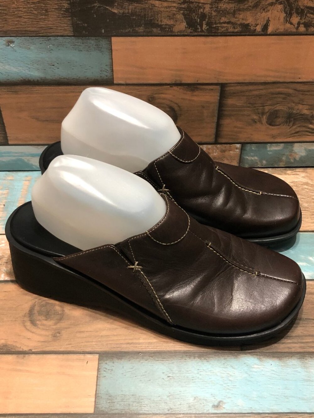 BareTraps Jannette Women's Mules Leather Uppers Brown Size 9.5M